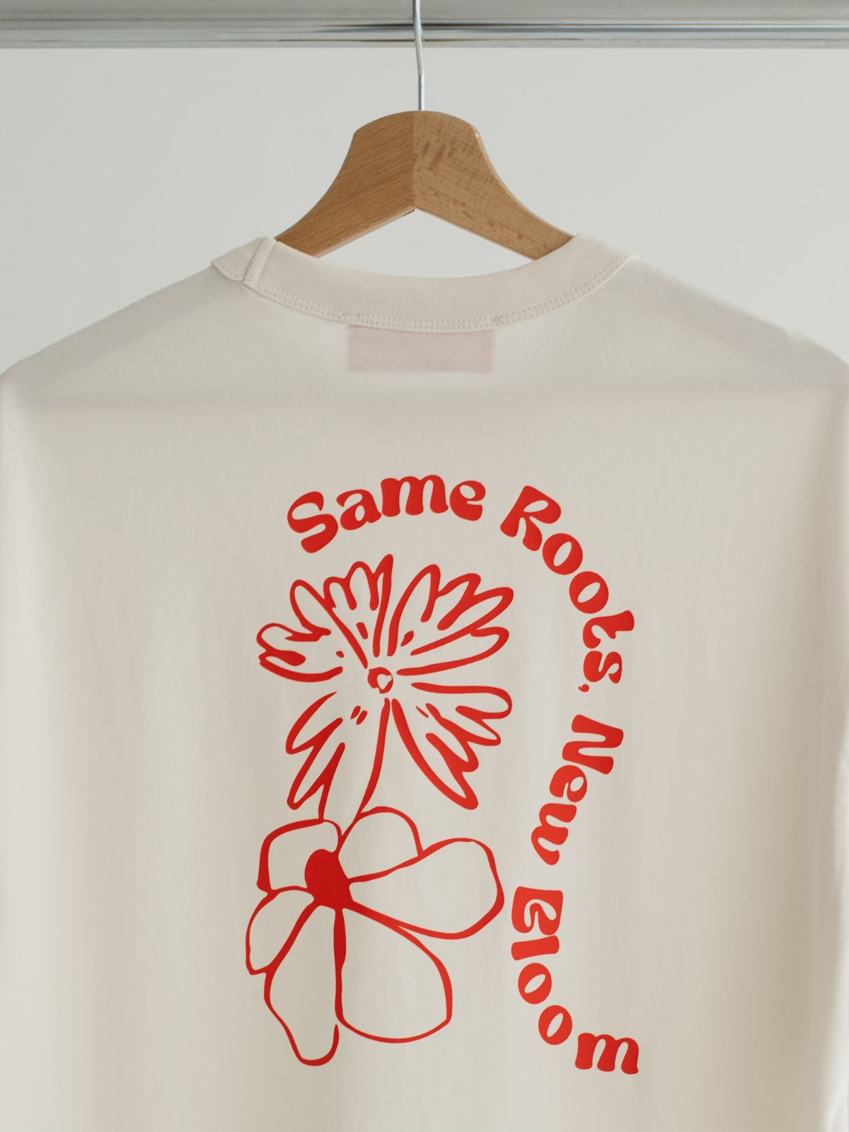 BLOOM Tee